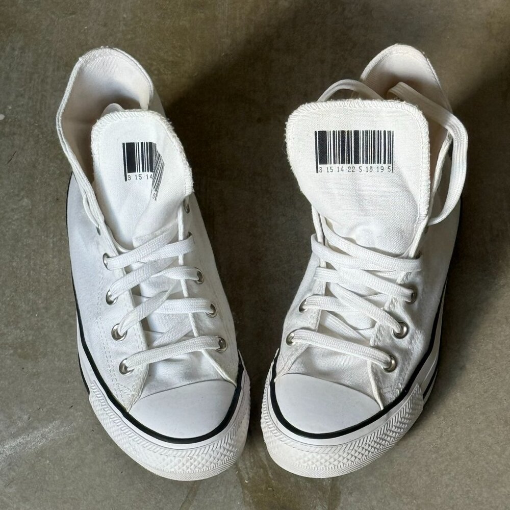 Chuck Taylor All Star Translucent Barcode Woman's size 8